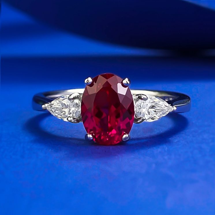 S925 Silver Pigeon Blood Red 6x8mm Oval Red Corundum Ring for Women – Luxurious & Elegant Design - Image 6